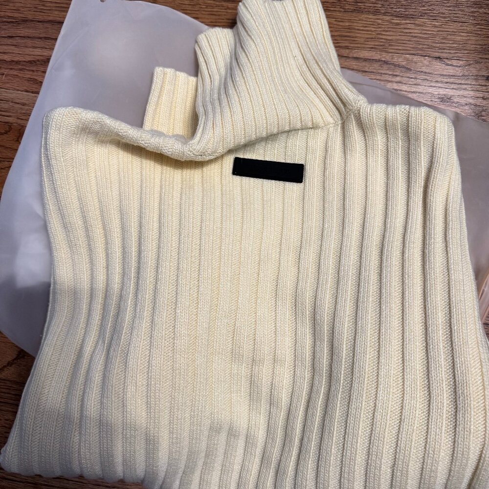 Fear of God Kids' Turtleneck Sweater, size 10
